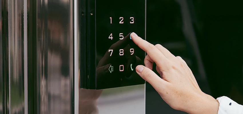 Keyless Door Entry System in Larkfield-Wikiup, CA
