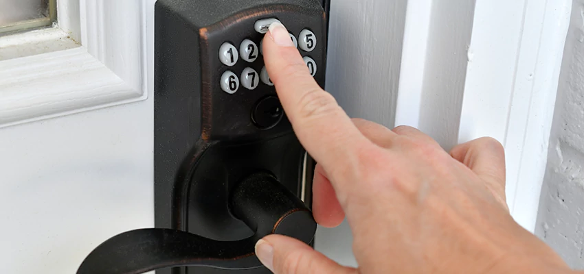 High-security Code Lock Ideas in Larkfield-Wikiup, California