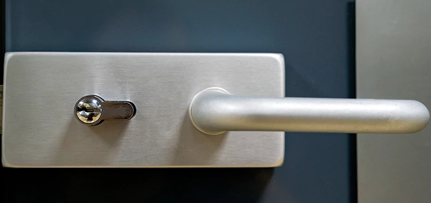 Change Patio Door Locks in Larkfield-Wikiup, California