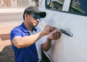 Car Locksmith in Larkfield-Wikiup, CA